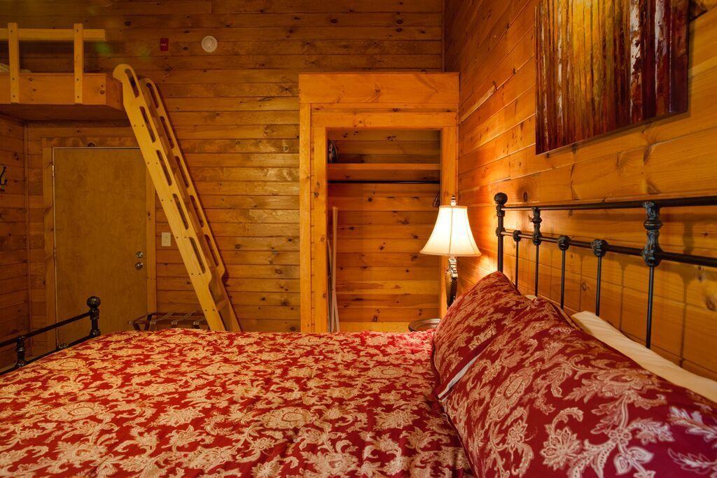 Lake Parlin Lodge & Cabins West Forks Zimmer foto