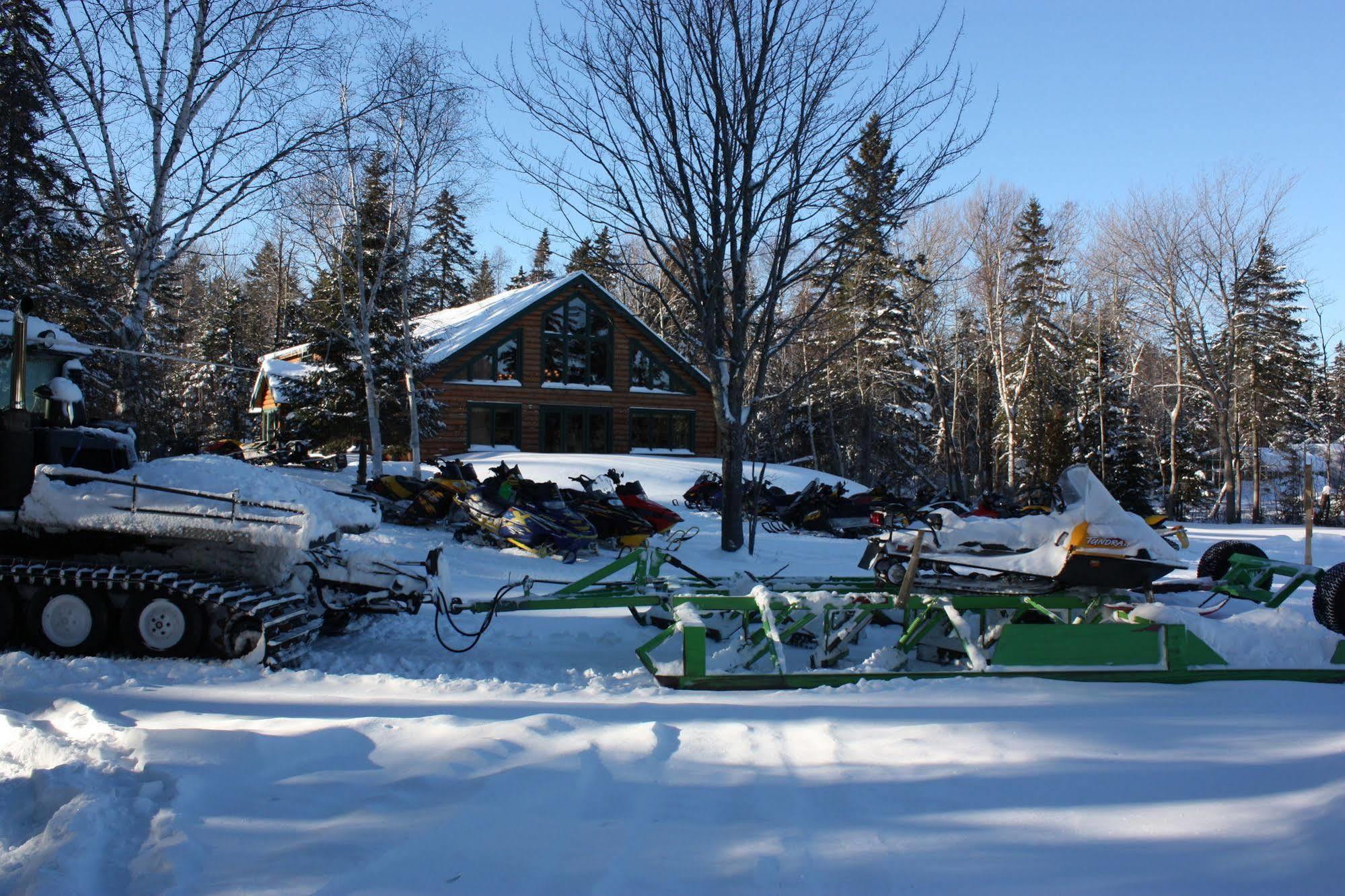 Lake Parlin Lodge & Cabins West Forks Exterior foto